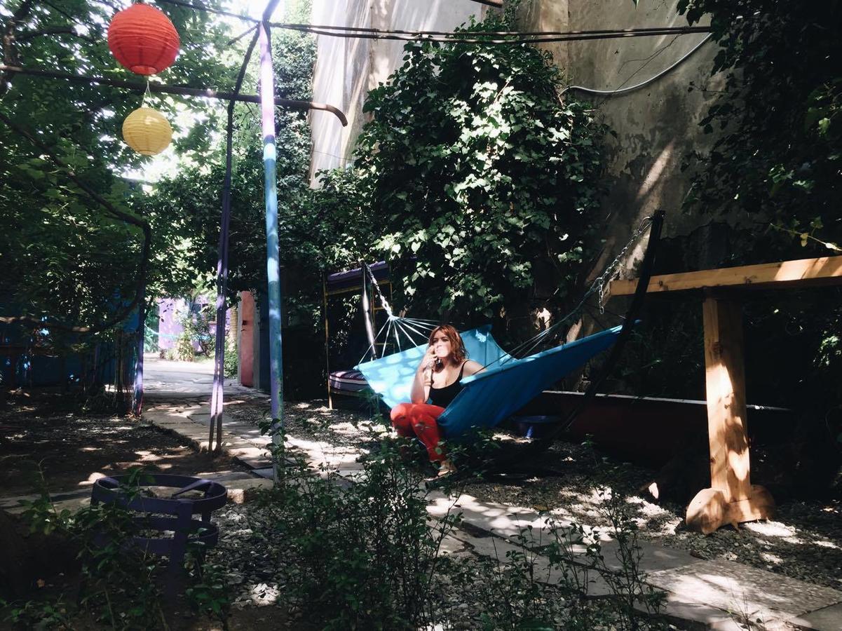 Zgarbi Hostel Tbilisi Eksteriør billede