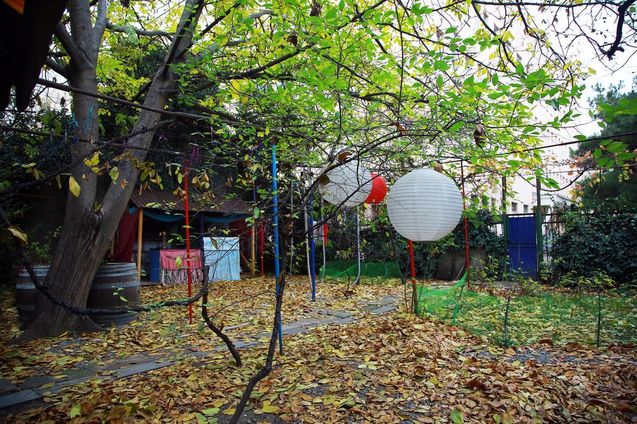 Zgarbi Hostel Tbilisi Eksteriør billede